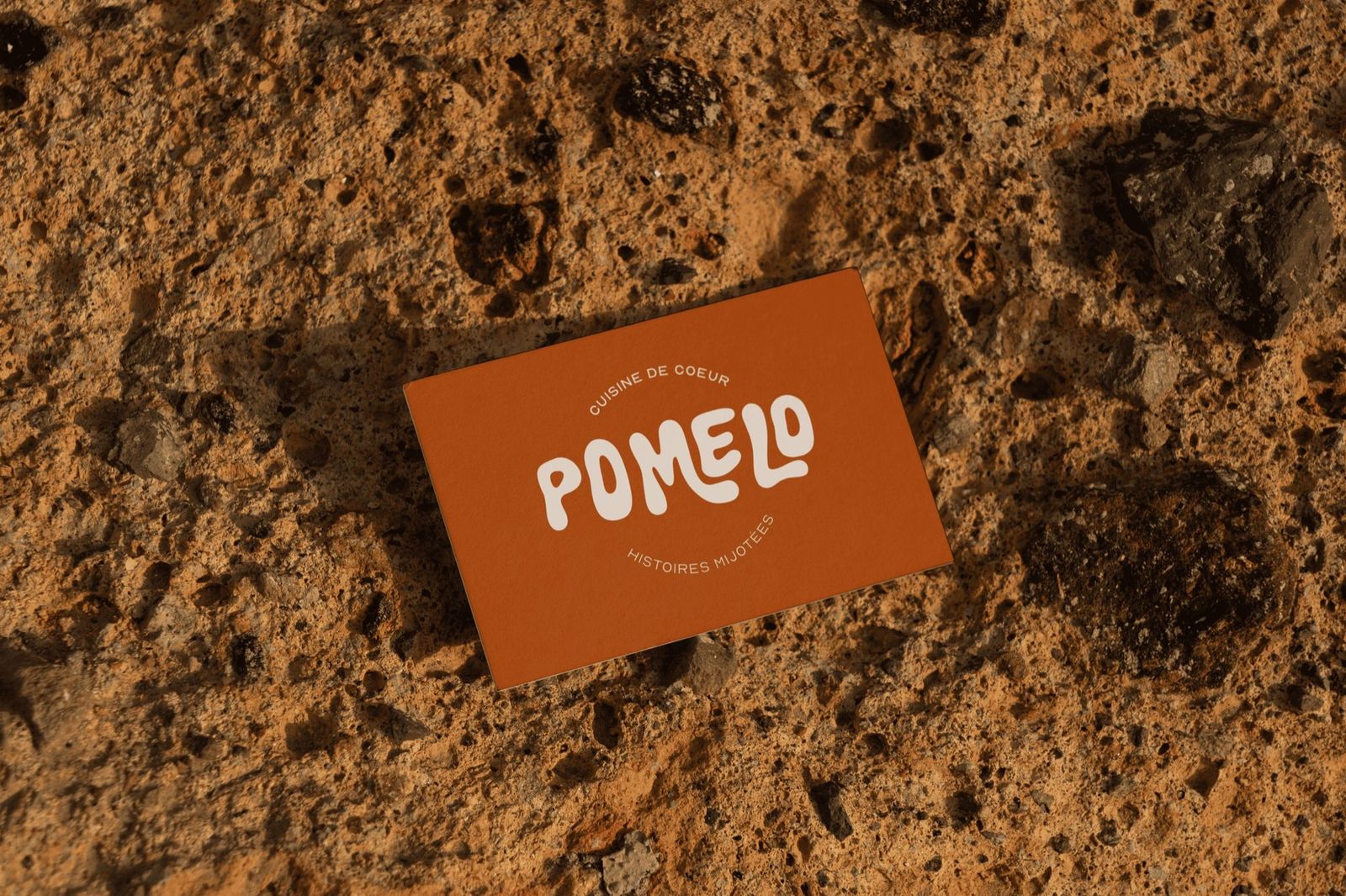 Pomelo, les cartes de visite